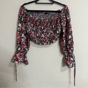 floral dynamite crop top with 3/4 sleeves